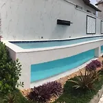 Apartamento Duplex - A 3 Min Da Praia Ape, Proximo Axe Moi E Toatoa